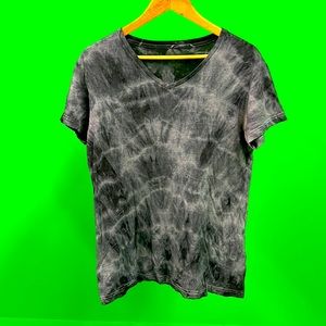 Custom tie dyed v neck small unisex